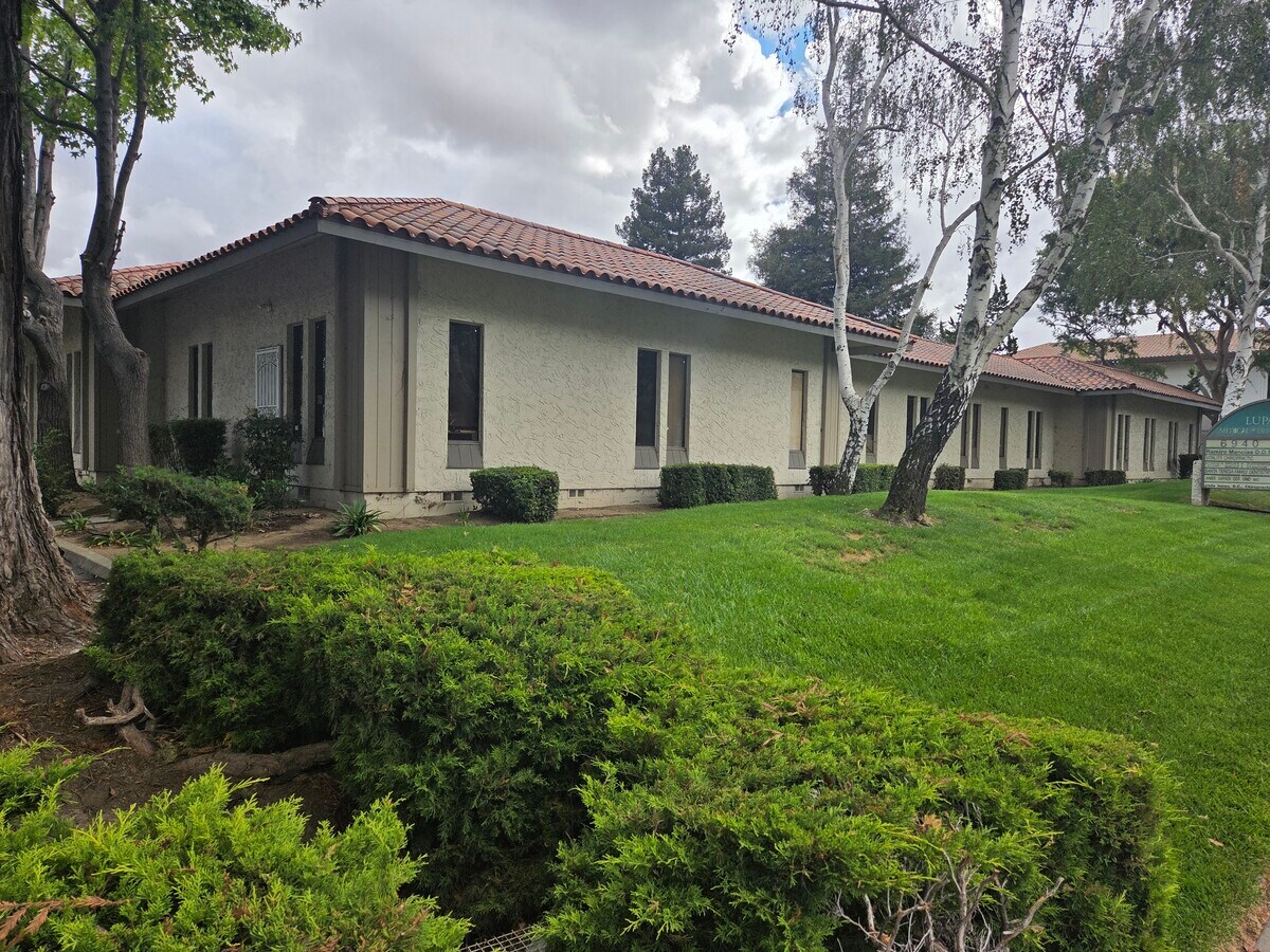 6950 Santa Teresa Blvd, San Jose, CA 95119 - Unité D & E -  - Photo intérieure - Image 2 of 2