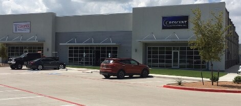 Plus de détails pour 2560 Technology Dr, Plano, TX - Industriel à louer