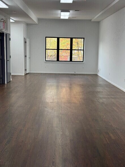 111 Storer Ave, Staten Island, NY à louer - Photo du bâtiment - Image 2 de 5