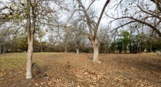 More details for 505 Commerce St, Lockhart, TX - Land for Sale