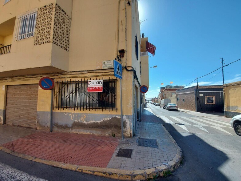 Commerce de détail dans El Ejido, Almería à vendre - Photo du bâtiment - Image 2 de 11