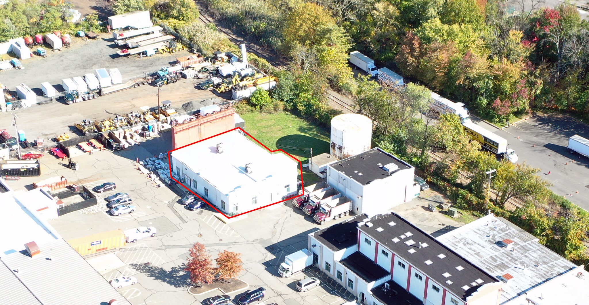 2 Amboy Ave, Woodbridge, NJ for lease Primary Photo- Image 1 of 4