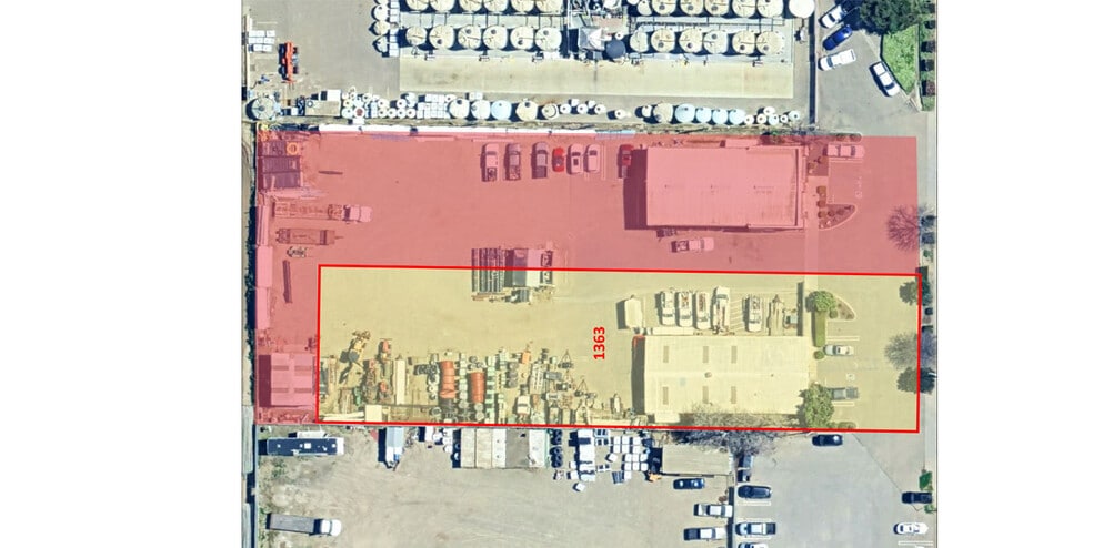 1355 W Main St, Santa Maria, CA for lease - Building Photo - Image 2 of 2