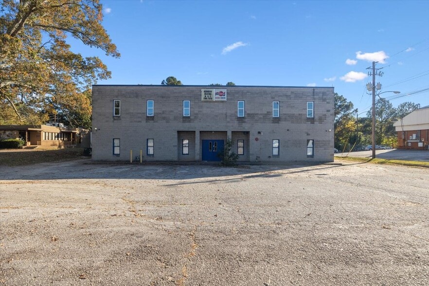 4891 Redan Rd, Stone Mountain, GA for sale - Building Photo - Image 3 of 12