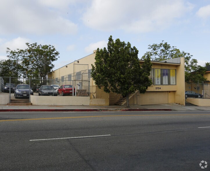 2724 W 8th St, Los Angeles, CA à vendre - Photo principale - Image 1 de 2