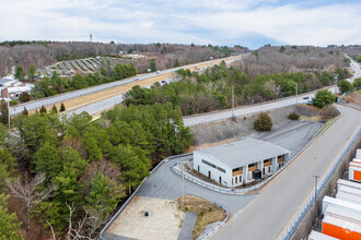 867 Quaker Hwy, Uxbridge, MA - AÉRIEN  Vue de la carte - Image1