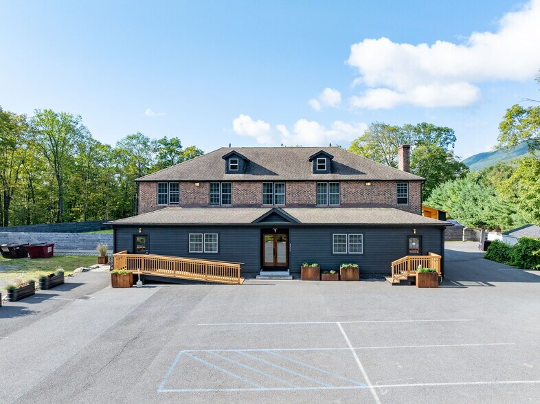 3311 Route 23A, Palenville, NY à vendre - Photo du bâtiment - Image 2 de 46