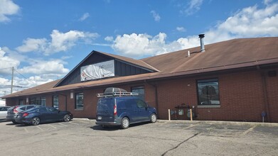 1394 Courtright Rd, Columbus, OH for lease Building Photo- Image 1 of 1