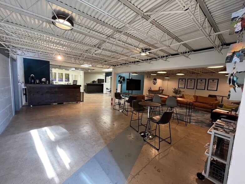 3296 S Acoma St, Englewood, CO à louer - Photo intérieure - Image 3 de 10