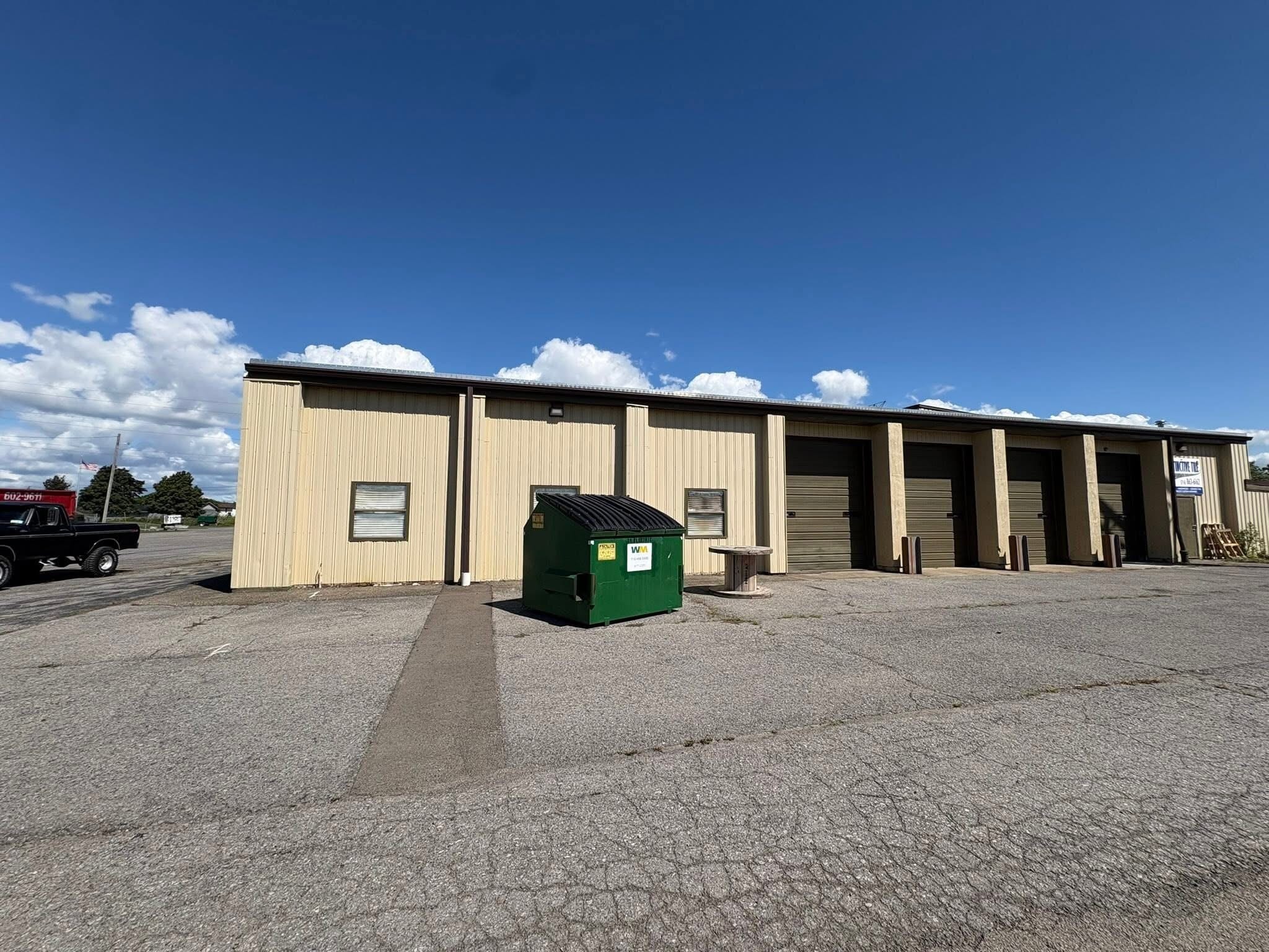 1711 Union Rd, West Seneca, NY for lease Primary Photo- Image 1 of 14