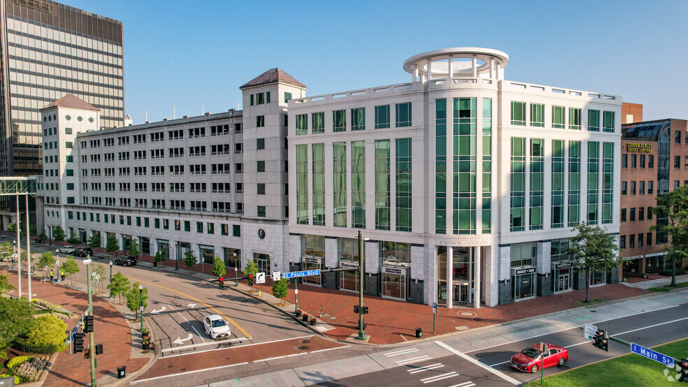 580 E Main St, Norfolk, VA for lease - Primary Photo - Image 1 of 41