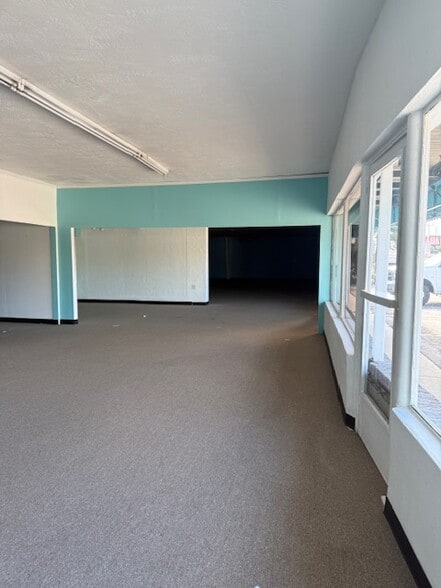 6807 Tamiami Trl, Bradenton, FL for lease - Building Photo - Image 3 of 16