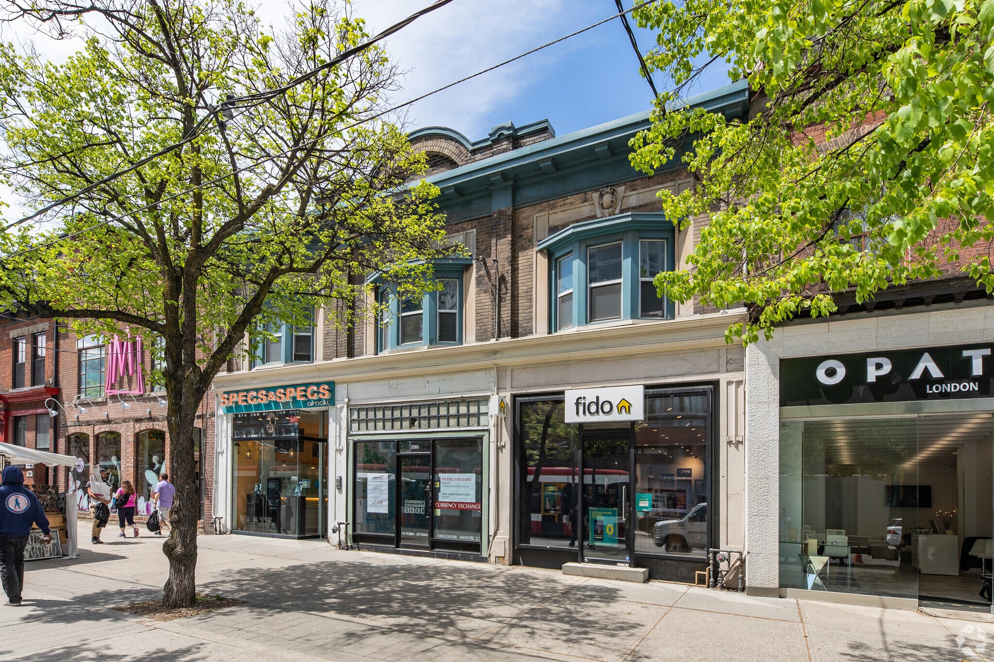 290-292 Queen St W, Toronto, ON for sale Primary Photo- Image 1 of 1