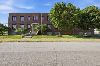 Plus de détails pour 2558 Hamburg Tpke, Buffalo, NY - Bureau à vendre