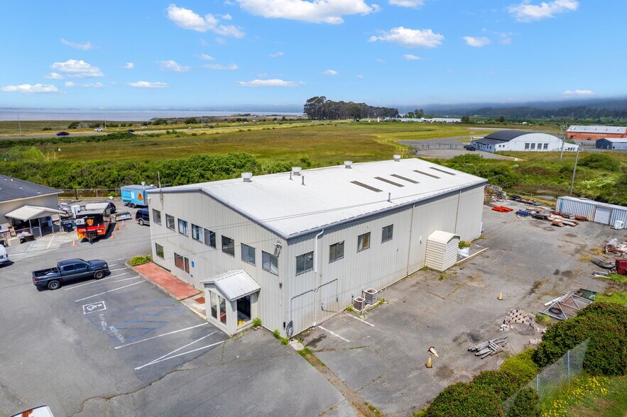 3956 Jacobs Ave, Eureka, CA for lease - Primary Photo - Image 1 of 9