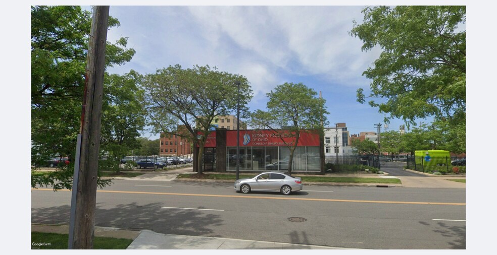 2831 Prospect Ave E, Cleveland, OH à vendre - Photo du bâtiment - Image 2 de 7