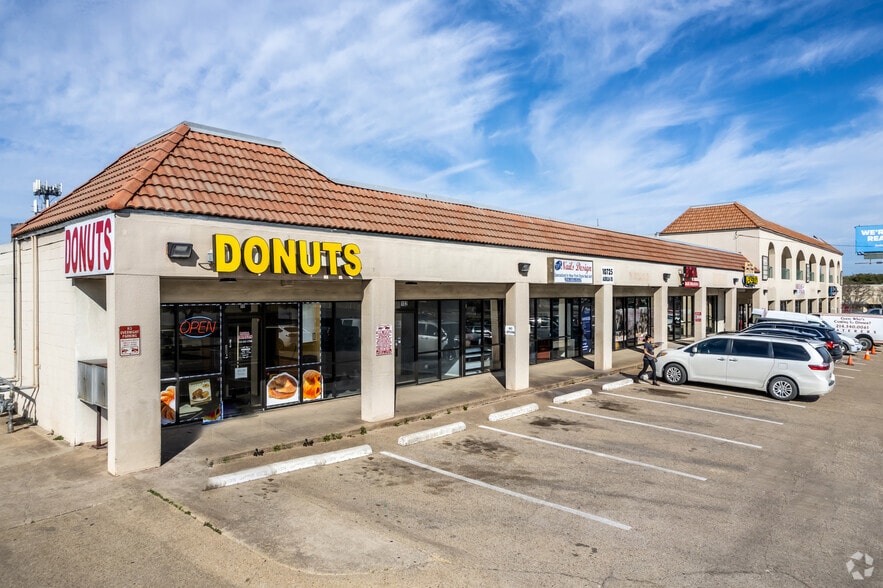 10725-10729 Audelia Rd, Dallas, TX for lease - Building Photo - Image 3 of 5