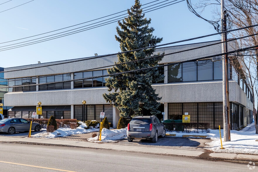 5415 Rue Paré, Mt Royal, QC for lease - Building Photo - Image 2 of 5