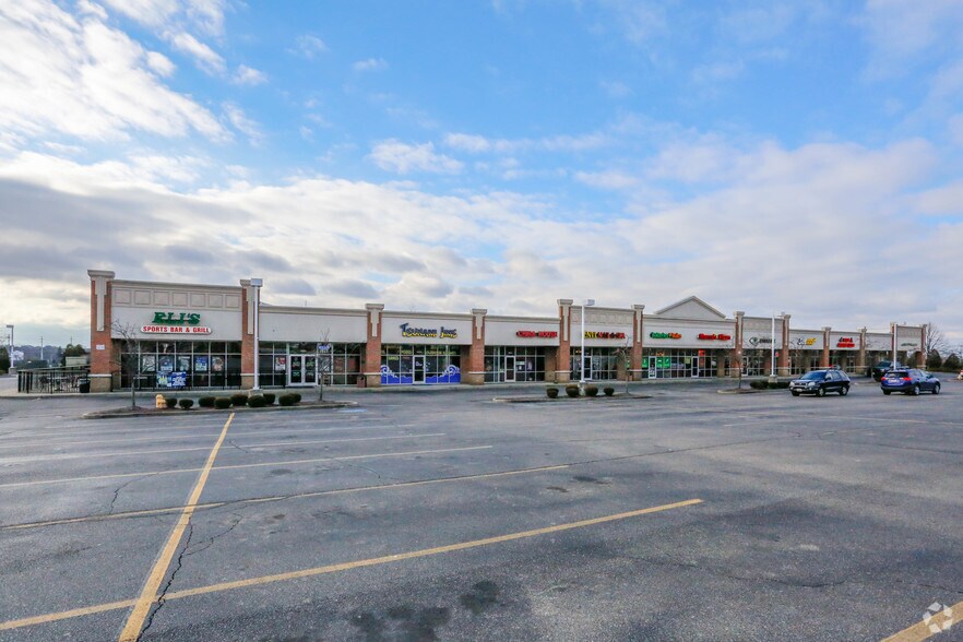 4875-4895 Princeton Rd, West Chester, OH à louer - Photo du bâtiment - Image 3 de 3