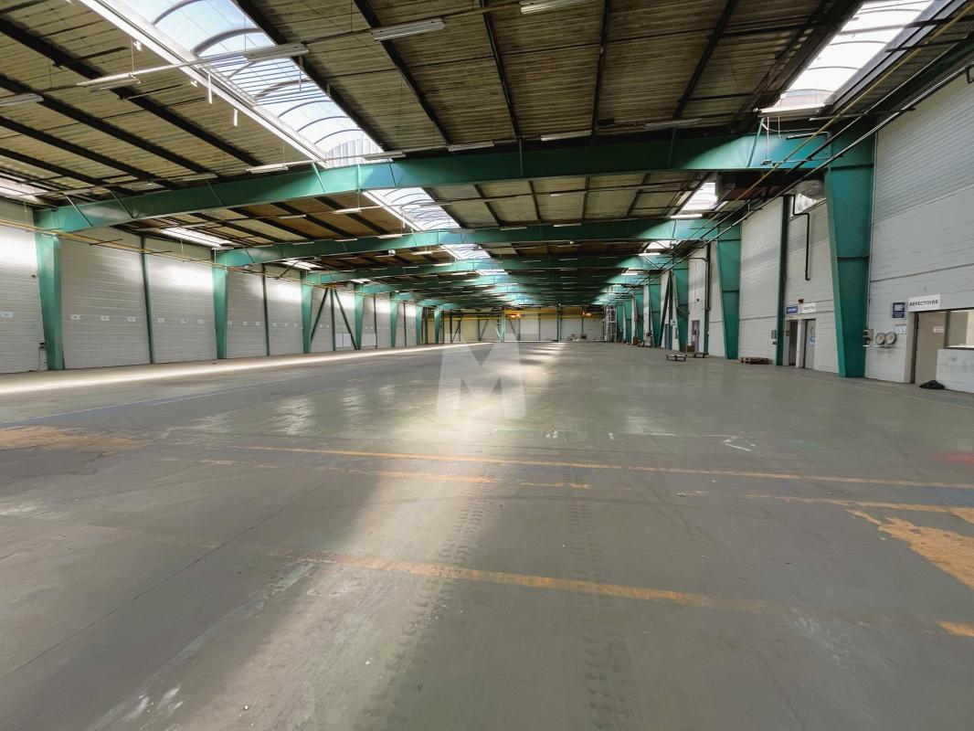 Flex in Moissy-Cramayel for lease Interior Photo- Image 1 of 5