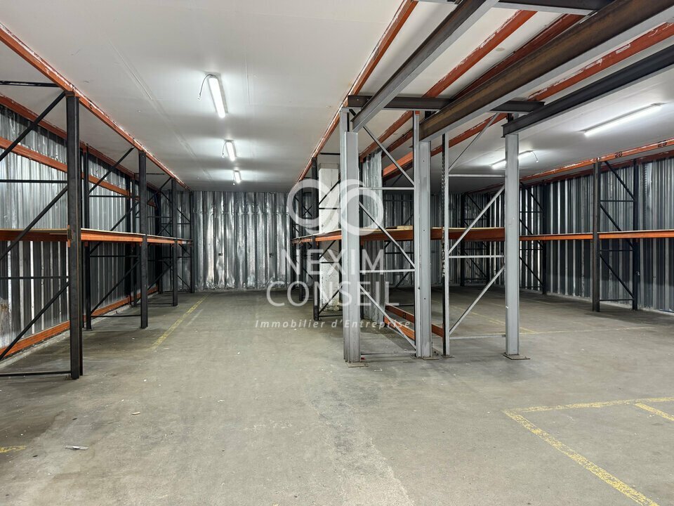 Industrial in La Courneuve for lease Interior Photo- Image 1 of 4