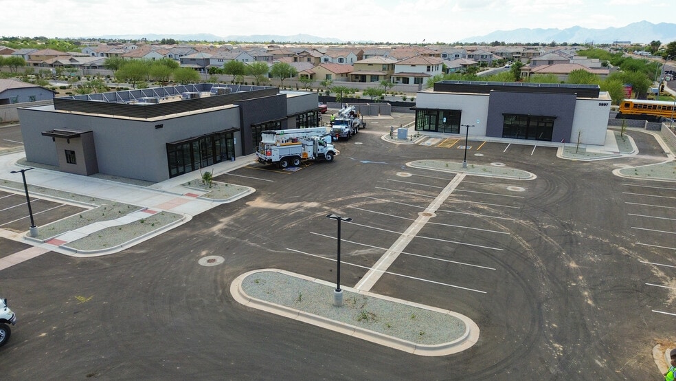 5897 91st Ave, Glendale, AZ for sale - Building Photo - Image 2 of 4