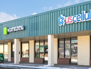 720-756 Broadway St, Berlin, WI for lease Building Photo- Image 1 of 1