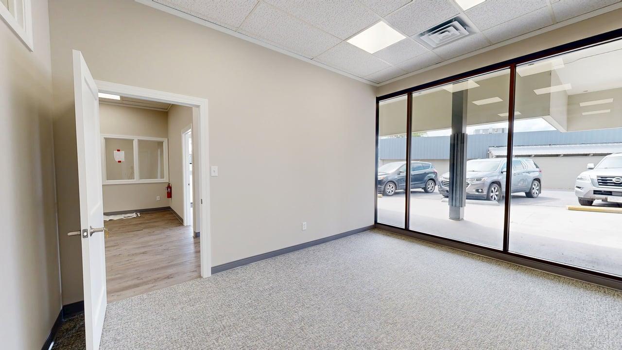 509-521 24th St W, Billings, MT for lease Interior Photo- Image 1 of 6
