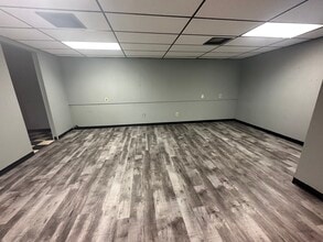 1239-1309 Monroe Ave, New Philadelphia, OH for lease Interior Photo- Image 2 of 3