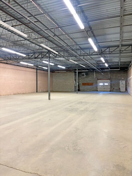124 Heritage Ave, Portsmouth, NH for lease - Building Photo - Image 3 of 3