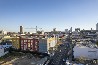 900 N Broadway, Los Angeles, CA - aerial  map view