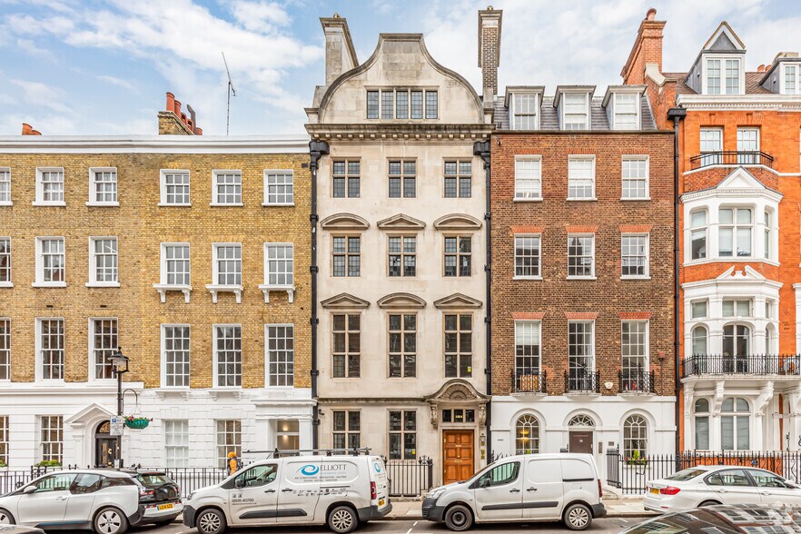 36 Queen Anne St, Londres à louer - Photo du bâtiment - Image 1 de 2