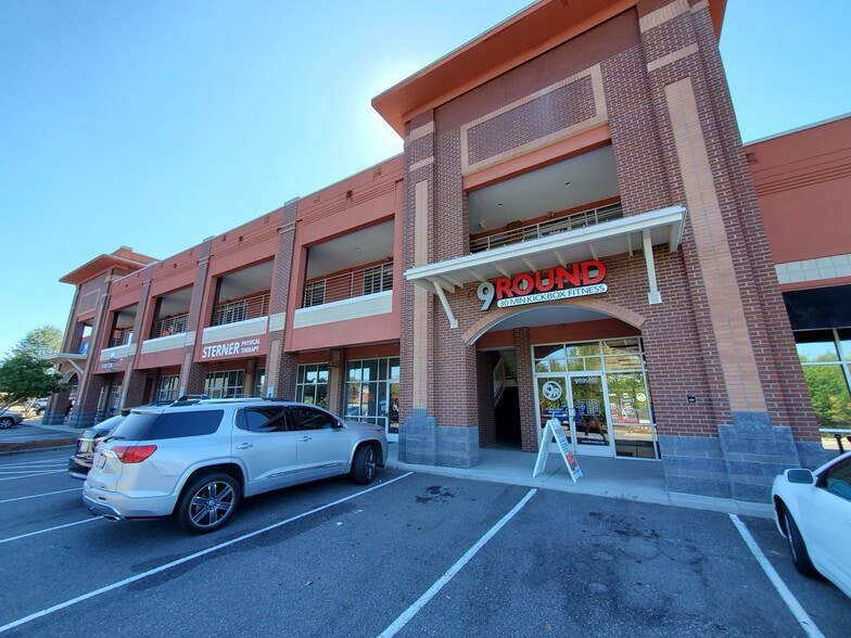 807 Williamson Rd, Mooresville, NC for lease - Building Photo - Image 3 of 9