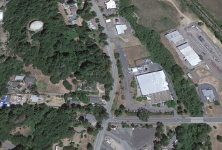 Plus de détails pour 300 E Hill Rd, Willits, CA - Terrain à louer