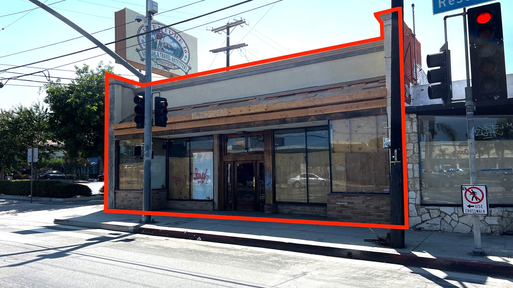 5425 Reseda Blvd, Tarzana, CA à vendre Photo du bâtiment- Image 1 de 1