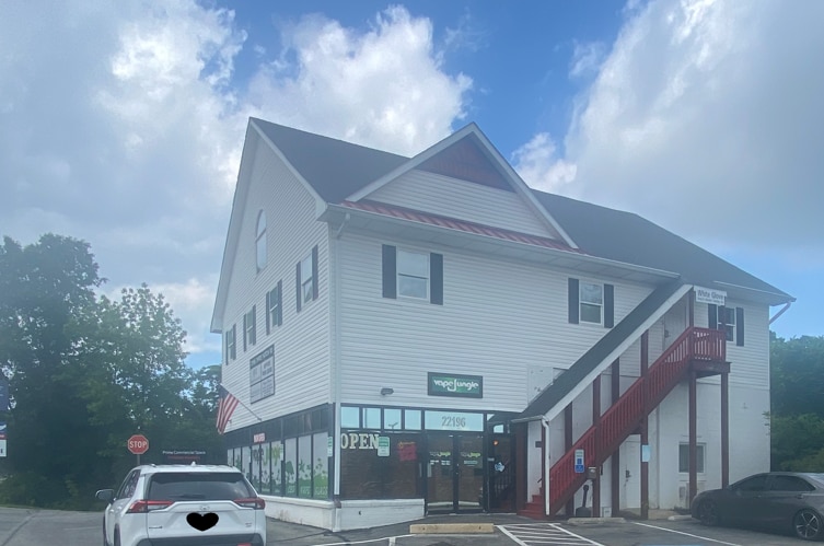 22196 Three Notch Rd, Lexington Park, MD for lease - Building Photo - Image 1 of 20