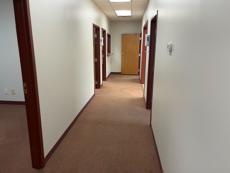 935 E Hanna Ave, Indianapolis, IN for lease - Commercial Listing Video - Image 3 of 5