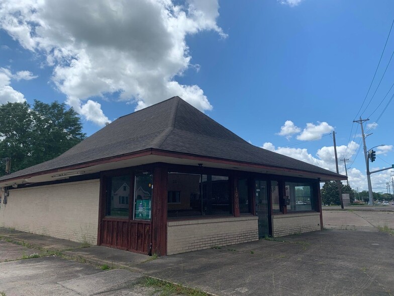 1900 Main St, Columbus, MS for sale - Building Photo - Image 1 of 1