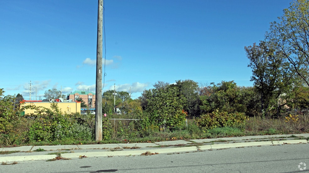 314-316 E Colborne St, Whitby, ON for sale - Building Photo - Image 2 of 2