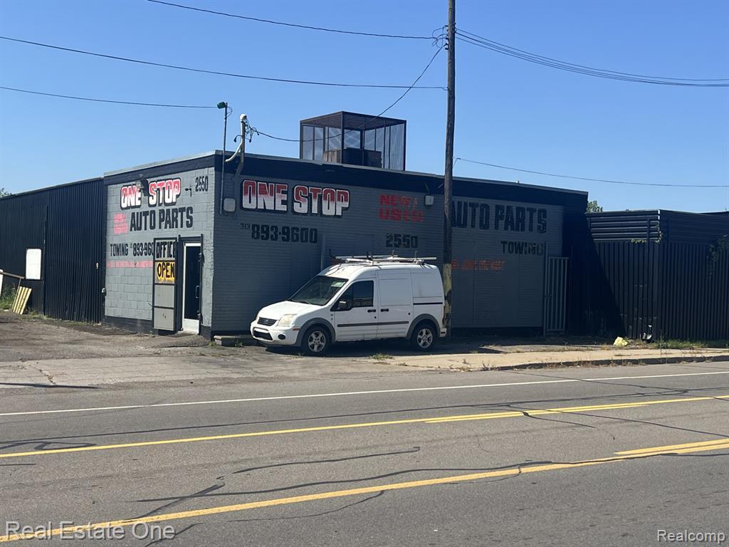 2550 E McNichols Rd, Detroit, MI for sale Building Photo- Image 1 of 9