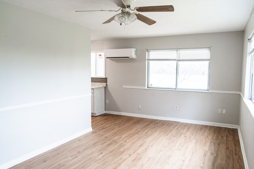 Residential Portfolio (Can be portfolio of 7 properties for sale on LoopNet.ca - Building Photo - Image 2 of 111