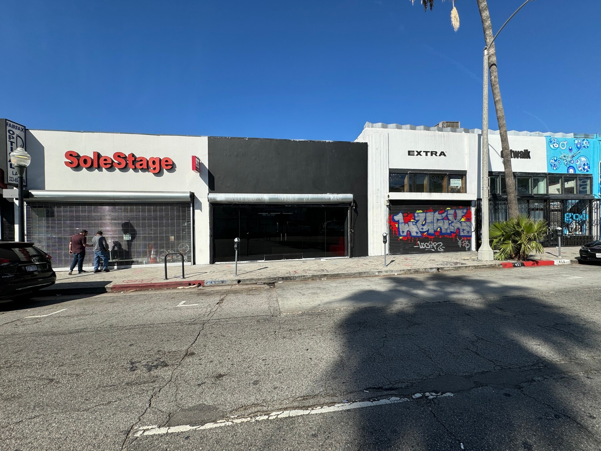 455 N Fairfax Ave, Los Angeles, CA à louer Photo du bâtiment- Image 1 de 14