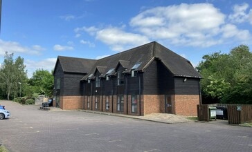 Old Woking Rd, Old Woking for lease Building Photo- Image 1 of 3