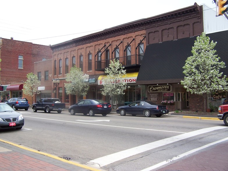 108 E Center St, Warsaw, IN for sale - Building Photo - Image 1 of 1