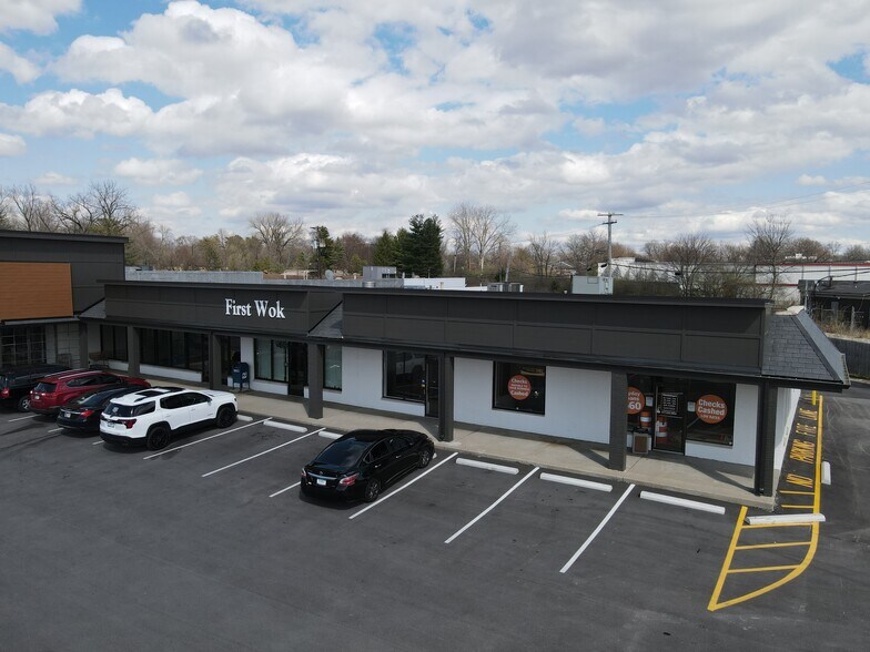 6213-6243 Allisonville Rd, Indianapolis, IN à louer - Photo du bâtiment - Image 3 de 7