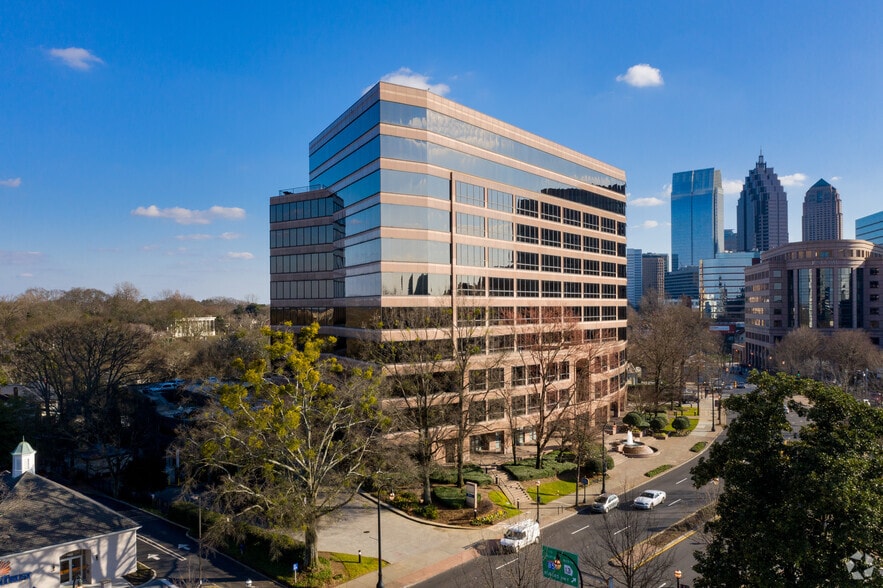 1475 Peachtree St NE, Atlanta, GA à louer - Photo du bâtiment - Image 1 de 9