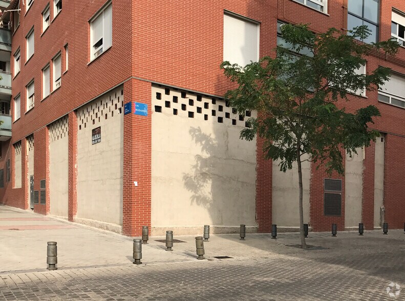 Retail in Leganés, Madrid for lease - Interior Photo - Image 1 of 1