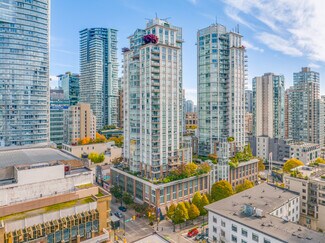 Plus de détails pour 589-599 Smithe St, Vancouver, BC - Commerce de détail à louer
