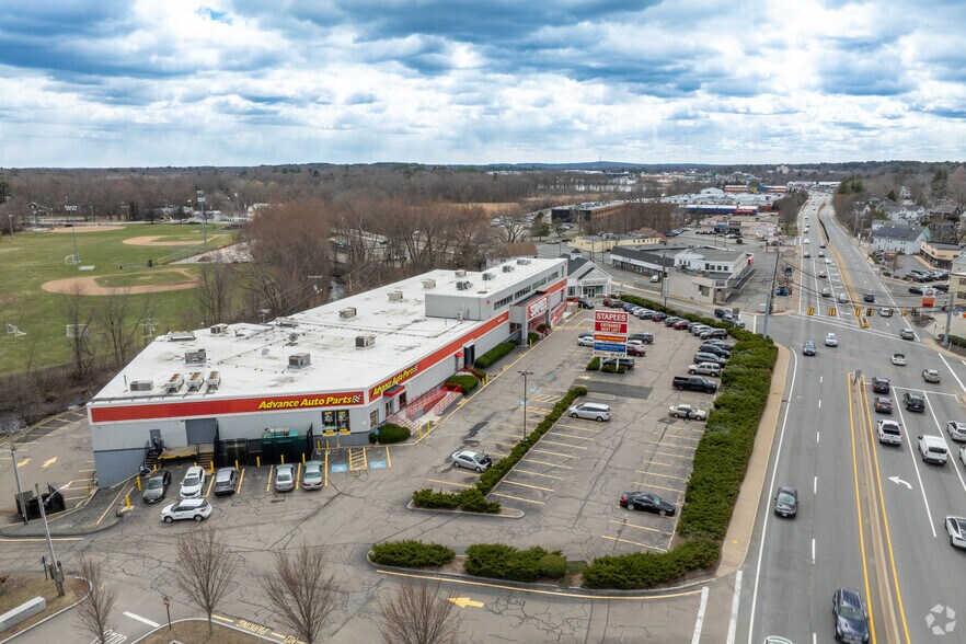 450-456 Providence Hwy, Dedham, MA à louer - Aérien - Image 2 de 5