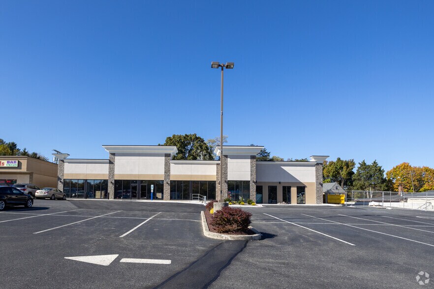 5151 Route 42, Turnersville, NJ à louer - Photo du bâtiment - Image 2 de 6